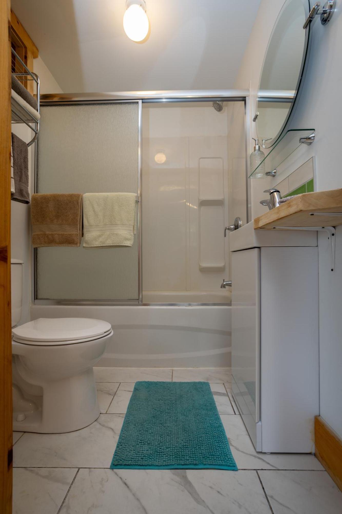 Beautiful Home On Sunny Acreage Lunenburg Eksteriør billede